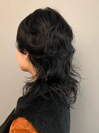 ミディアム カラー パーマ haco＋所属・圧倒的デザイン力 店長🎨RENAのヘアスタイル