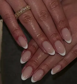 ネイル 高木 維麗絲のネイルデザイン