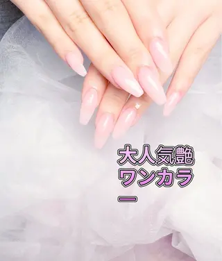ネイル pink ladyサロン所属・べ にのネイルデザイン