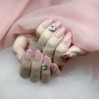 ネイル 𝑌𝑈𝑈𝐾𝐴 /ワンホン/量産型のネイルデザイン