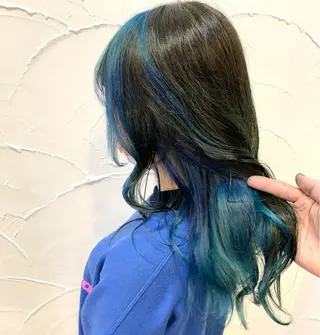 カラー 【店長】インナー指名 No.1戸塚優思のヘアスタイル