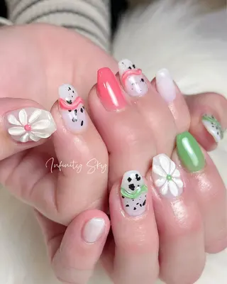 ネイル infinity skyのネイルデザイン