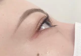 マツエク・マツパ eyelash  salon fまつエク・まつげパーマ【フランク】所属・eyelash f　香里園のマツエク・マツパデザイン