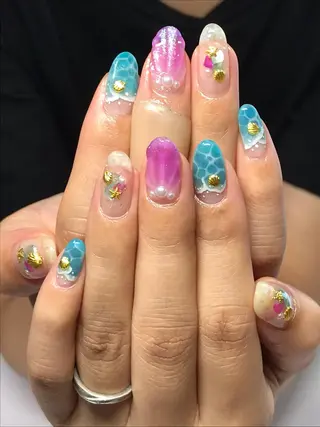 ネイル RuxuryNail ／RiAnnaのネイルデザイン