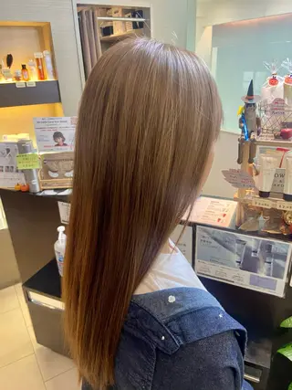 カラー こうみょう れいなのヘアスタイル