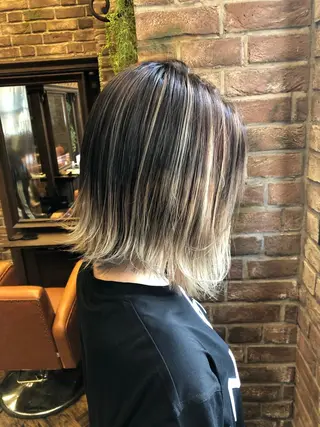 ミディアム リュドール名古屋所属・浜田 敦史のヘアスタイル