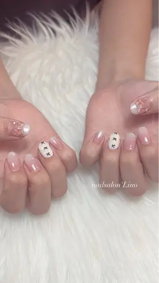 ネイル Lino𓂃⟡.· Chizuruのネイルデザイン