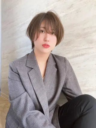 ミディアム ジャスミン　PETZ所属・ショート＆ボブ ヒロシのヘアスタイル