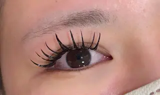 マツエク・マツパ AOI aura 新宿西口店のマツエク・マツパデザイン