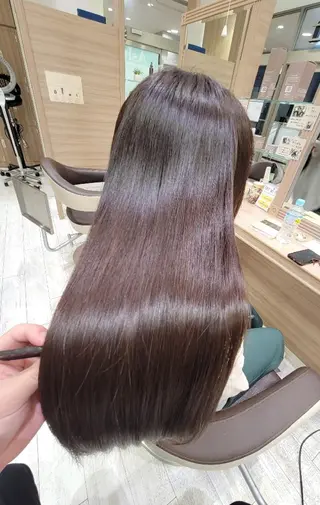 ロング 宮本 秀人のヘアスタイル