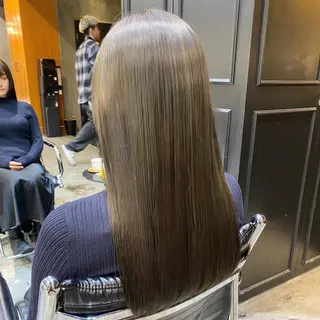 カラー Ms.CHARM所属・透明感カラー🌿 グレージュ🐺陽介のヘアスタイル