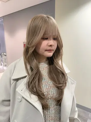 ロング カラー ハイトーンレイヤー 顔まわりSOTAのヘアスタイル