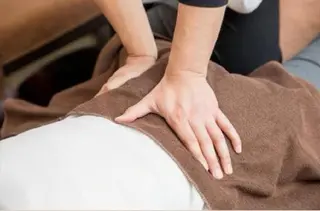 メンズ キッズ カイロプラクティックエステティックサロンEMU所属・骨盤とお肌の専門 サロンCHIHIROのエステ・リラクイメージ