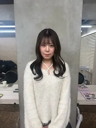 ミディアム ✩*Ayane*✩ うる艶カラー🫐のヘアスタイル