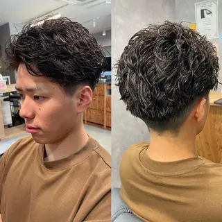 ショート パーマ メンズ 黒岩 梨沙のヘアスタイル