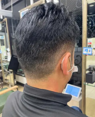 ショート カラー メンズ 小関 未悠のマツエク・マツパデザイン