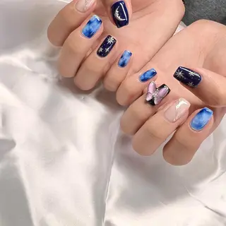 ネイル 黒葛原 めぐみのネイルデザイン