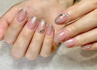 ネイル Maya Privateのネイルデザイン