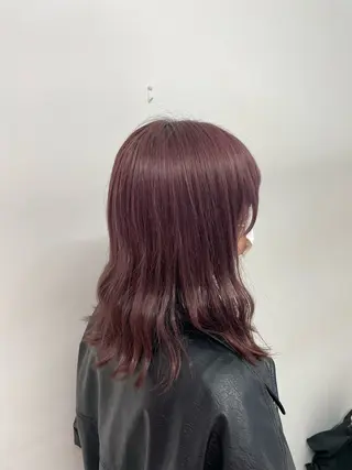 セミロング BELO 大阪店所属・BELO OSAKA カエデのヘアスタイル