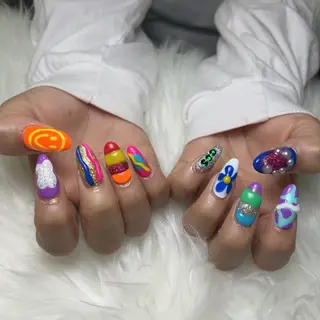 ネイル 石王 美羽のネイルデザイン