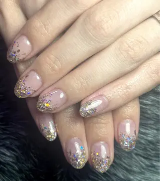 カラー ネイル Chérinail 爪のお手入れのネイルデザイン