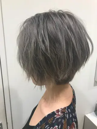 ショート 渋谷ハイトーン/ デザインカラー阿部のヘアスタイル