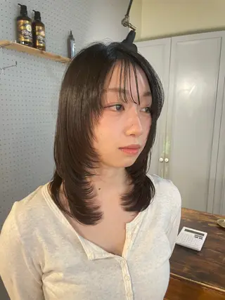 ミディアム カラー 🤩噂のMr.髪ポジ ティブ®️yu🤩のヘアスタイル