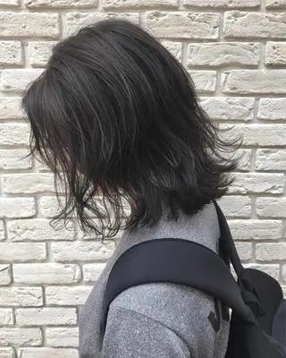 ミディアム カラー レイヤーカット BLend 渋谷のヘアスタイル