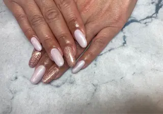 ネイル ネイルリボン 受付スタッフのネイルデザイン