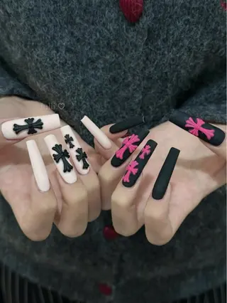 ネイル Julli NailStudioのネイルデザイン