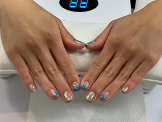 ネイル プラスネイル銀座中央通り店所属・はちや ゆいなのネイルデザイン