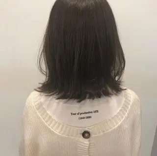 ミディアム カラー カノエ 乃木店のヘアスタイル