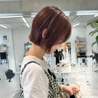 ショート 会田有紀 /切りっぱなしボブのヘアスタイル