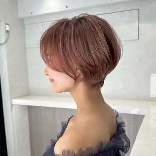 ショート グレージュ/レイヤー ふうか　渋谷のヘアスタイル