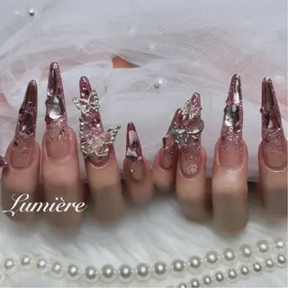 ネイル Lumière/ 超ロング/ワンホンのネイルデザイン
