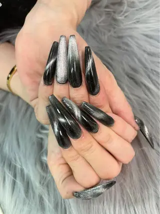 ネイル MADIA大和所属・KUMI💛 MADIAのネイルデザイン