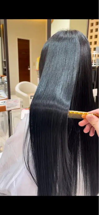 ロング カネヒラ リョウスケのヘアスタイル