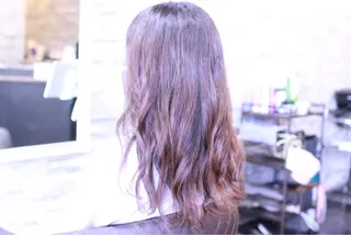 ミディアム カラー V.S.O.P（ヴィソップ）所属・大通り1番出口1分 髪質改善ヴィソップのヘアスタイル