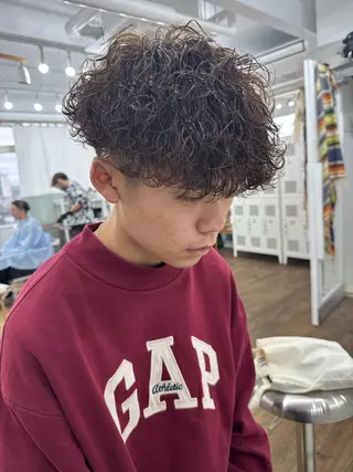 ショート パーマ メンズ メンズ特化サロン ユウヘイのヘアスタイル