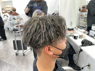 パーマ メンズ ✨️ツイスパ波巻き特 化小杉澪生✨️のヘアスタイル