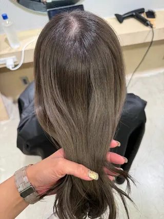 ロング ulu名古屋栄所属・落合しほ/韓国ヘア/ 髪質改善/縮毛矯正のヘアスタイル