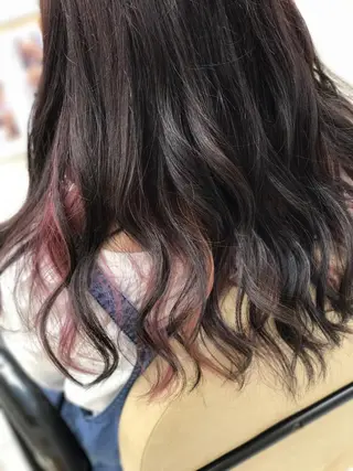 セミロング カラー 山内 聡史のヘアスタイル