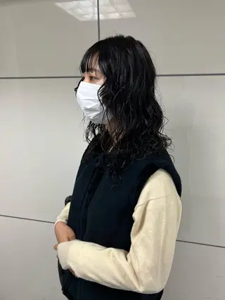 セミロング パーマ 舟橋耀/ブリーチカラ ー/レイヤーカットのヘアスタイル