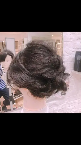 ミディアム 角床直哉 カラーカットNO 1のヘアスタイル