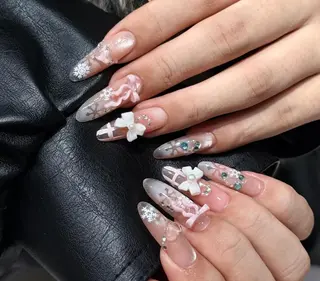 キッズ エリ🫧 nail池袋東口のネイルデザイン