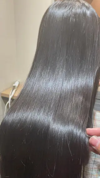 ロング etora 渋谷所属・髪質改善🇰🇷艶髪 韓国ヘア 池内 祐樹のヘアスタイル