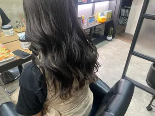 ロング カラー 柔らかカラー🥛 mayucoのヘアスタイル