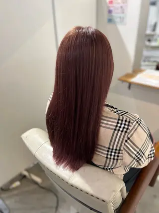 ロング カラー Reina .のヘアスタイル