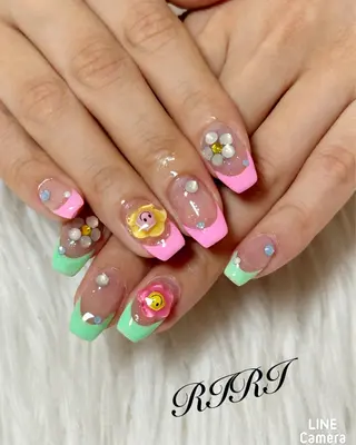 ネイル riri オーナーのネイルデザイン