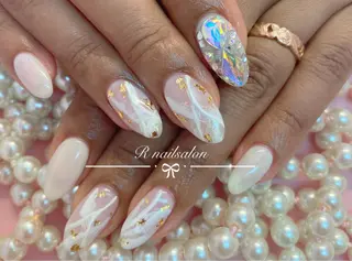 ロング R NAILSALONのネイルデザイン